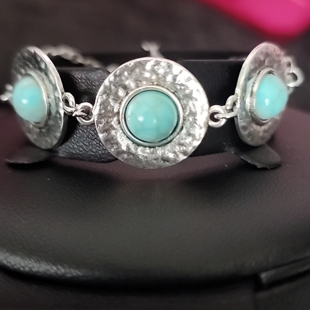 ๐Turquoise Beads Beaded bracelet